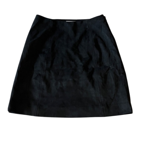 Aritzia Babaton Hopper Faux Suede Mini Skirt - Black - 8 - Picture 2 of 9
